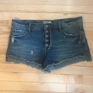 Free People denim shorts size 28